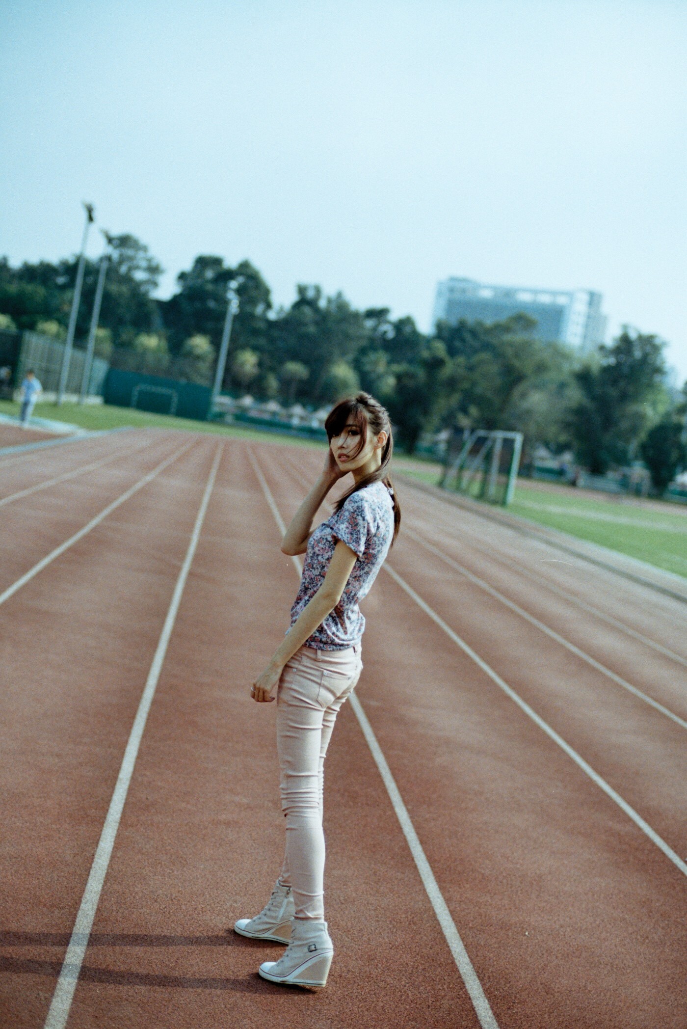 台湾清纯美女 Kila 晶晶 台大校园 底片机篇